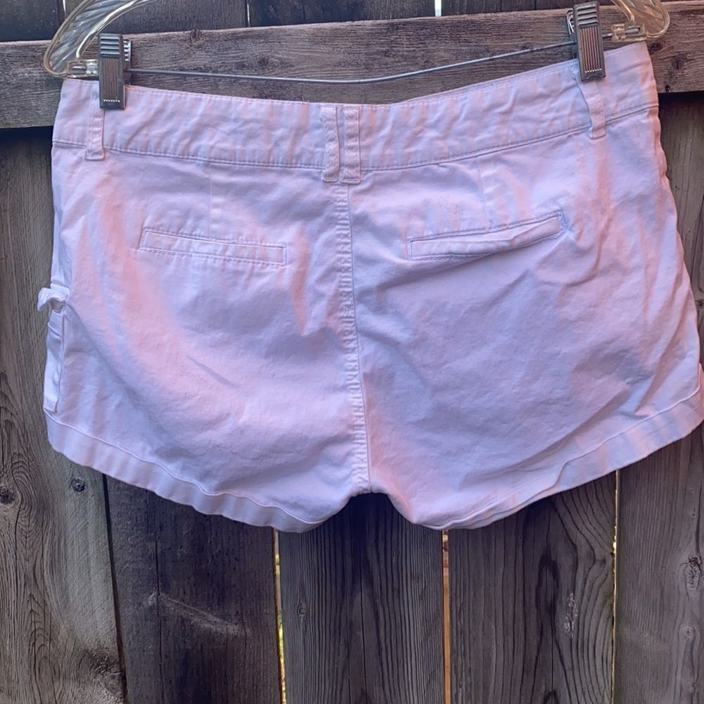 Wet seal white shorts sz. L - Picture 2 of 3